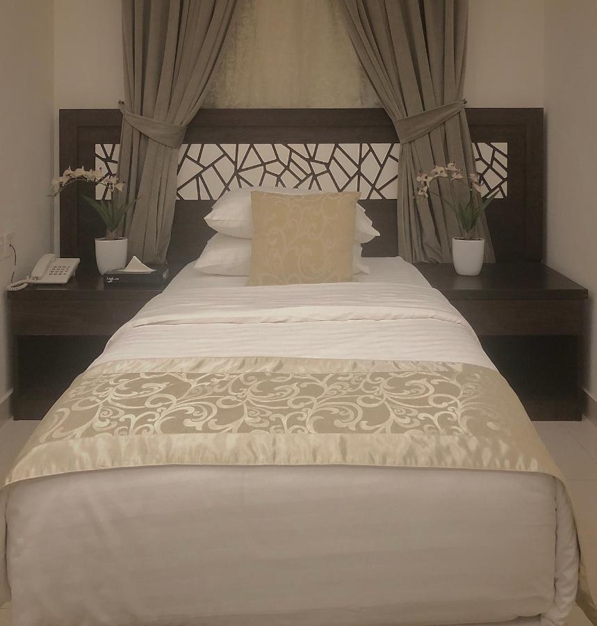 Al Louloah Al Baraqah Furnished Apartments Jeddah Eksteriør billede